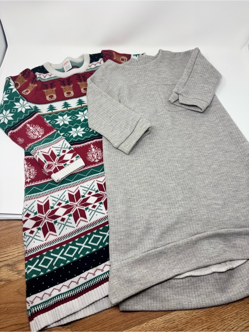 Girls’ Christmas & Winter Dress Bundle – Size 7